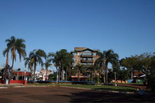 Edificio Nicolas Y Marcelo Siry Posadas Exteriör bild